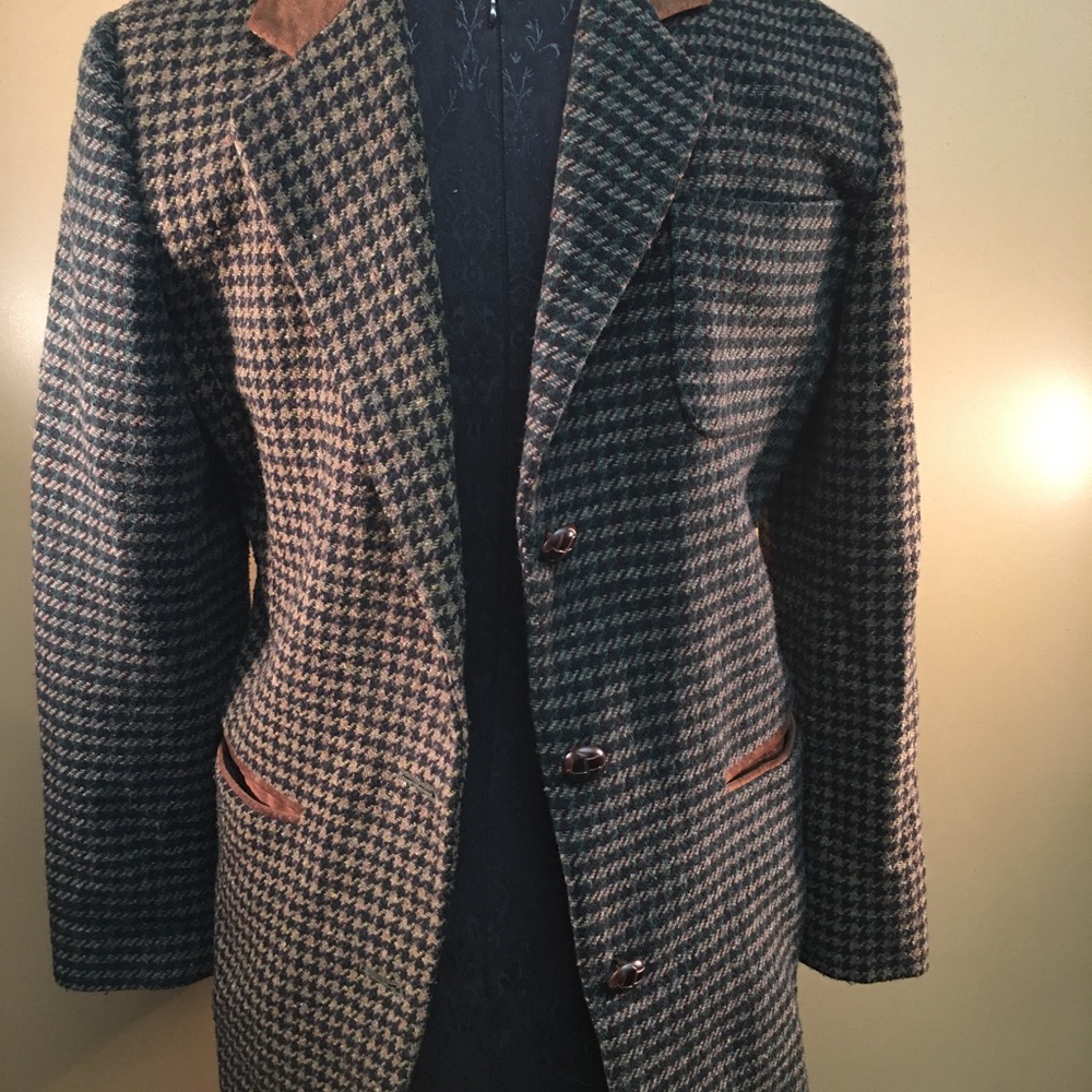 Men’s Suite Jacket - Picture 2 of 3